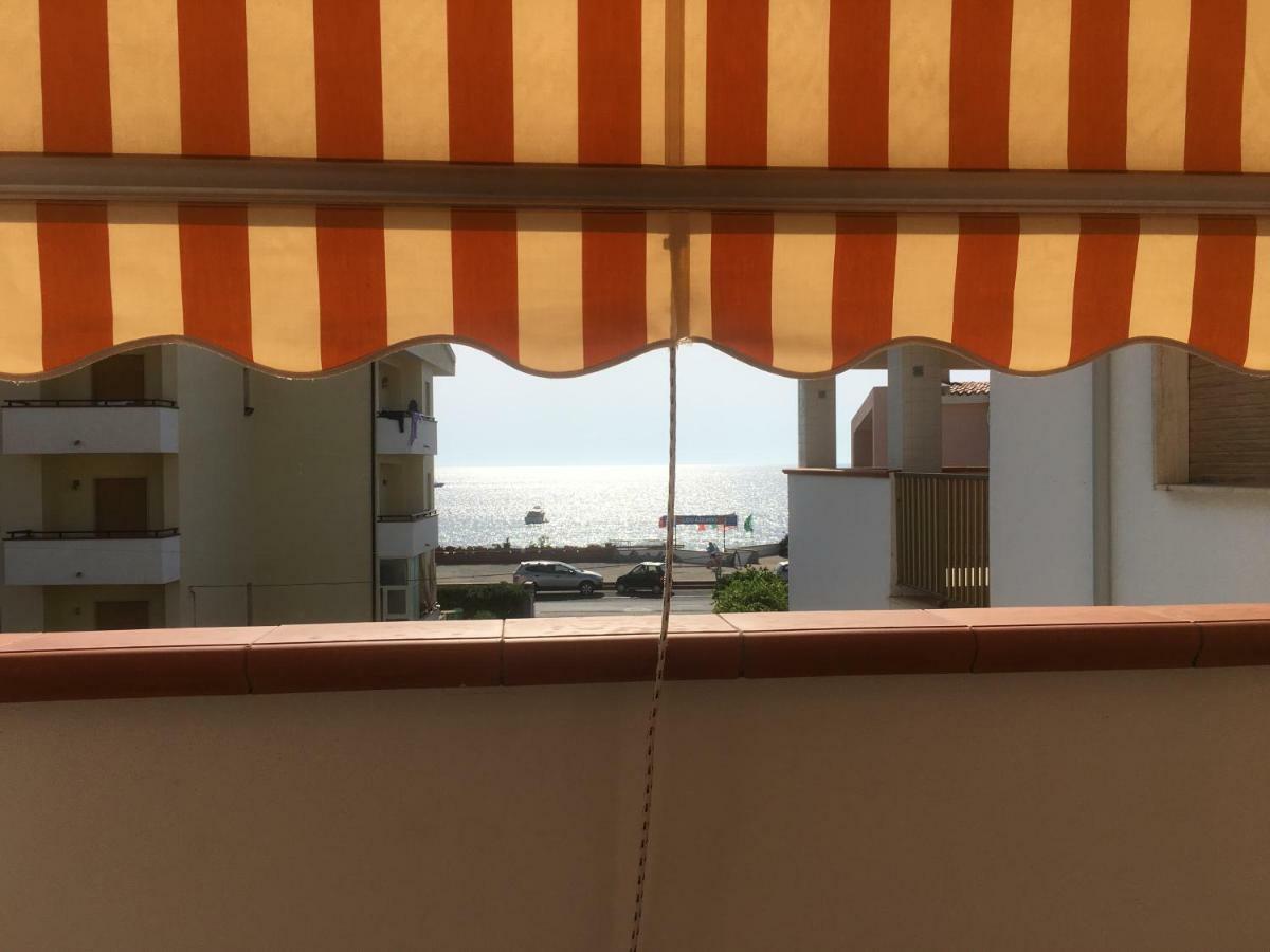 Апартаменты Parco Adamantina Di Fronte Al Mare Диаманте Экстерьер фото