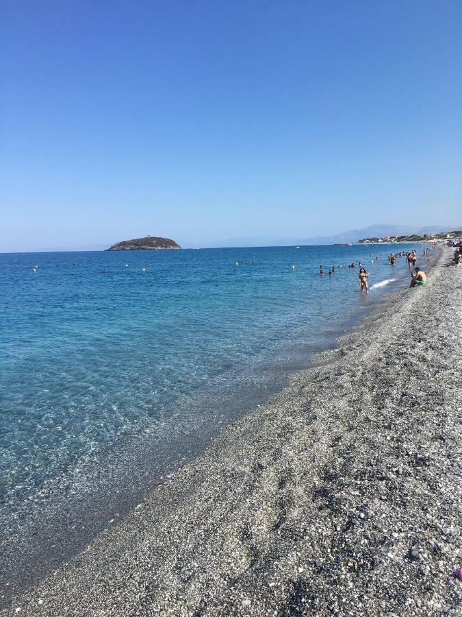 Апартаменты Parco Adamantina Di Fronte Al Mare Диаманте Экстерьер фото